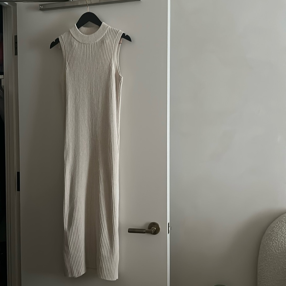 BNWT UGG sweater maxi dress size S